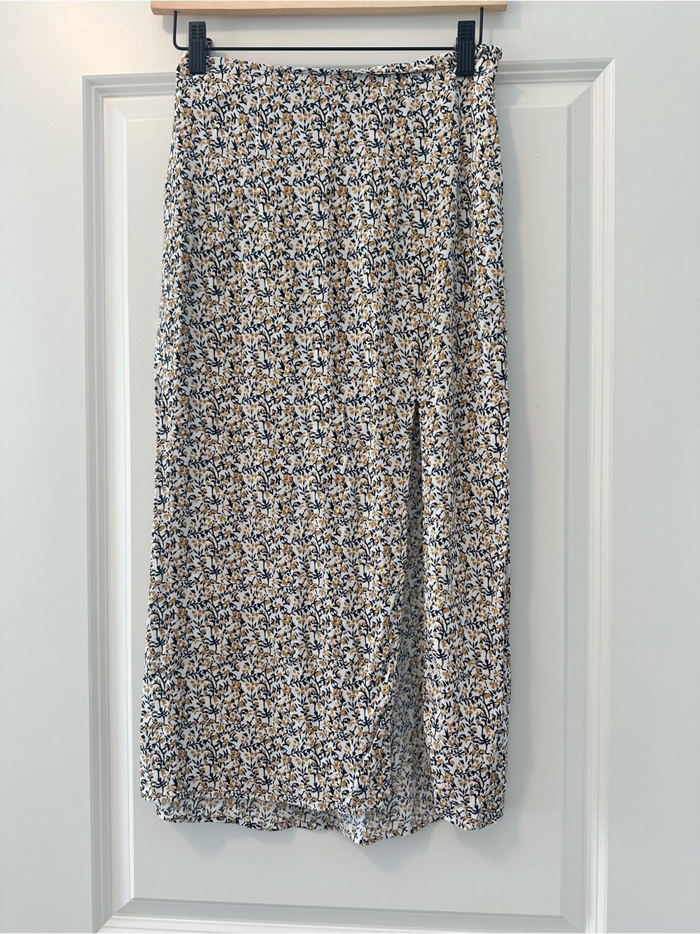 Abercrombie and Fitch floral Print Midi Skirt